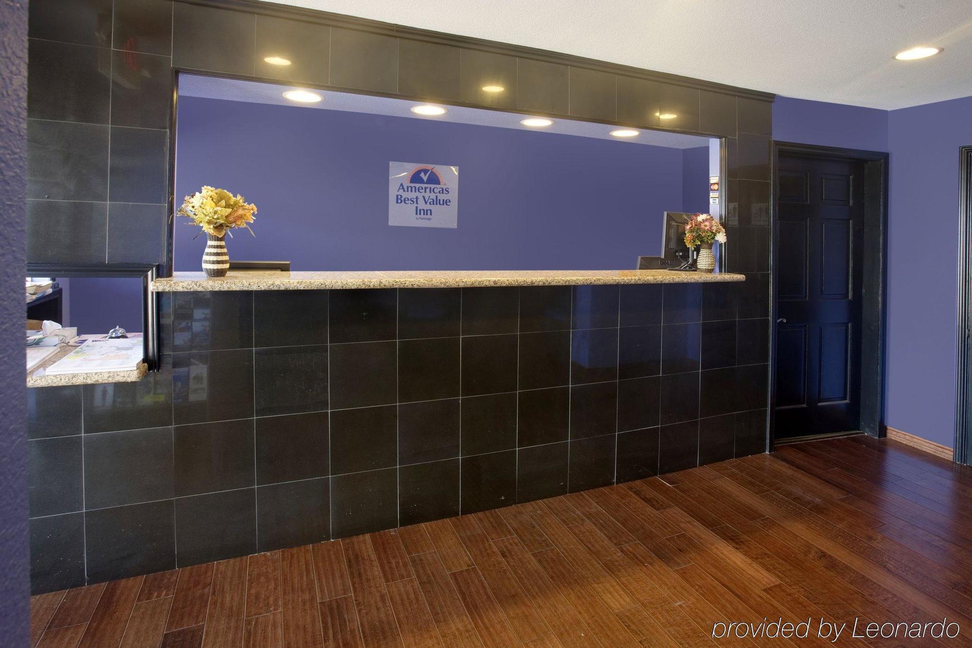 Americas Best Value Inn Waco - Franklin Avenue Interior photo