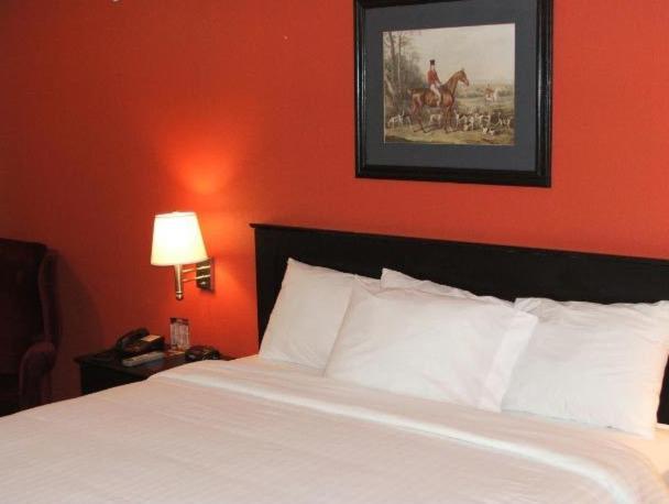 Americas Best Value Inn Waco - Franklin Avenue Room photo